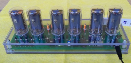 Model Rabbit s Tesla ZM1042